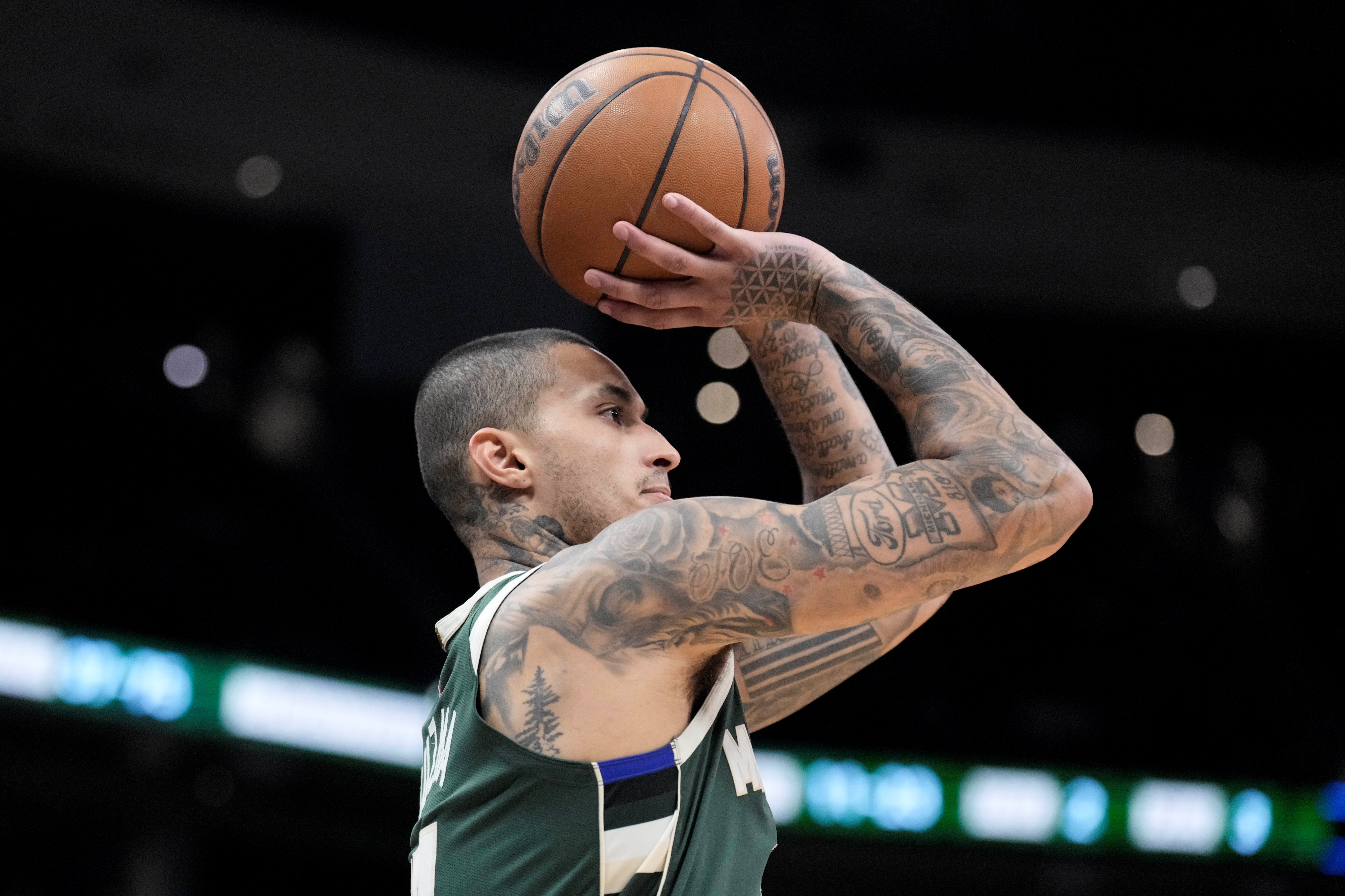 开云体育网址-万分先生里程碑！库兹马生涯总得分突破10000大关