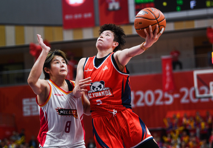 开云体育app官网-WCBA总决赛:山西女篮险胜四川追到2-2 奥贡鲍尔被驱逐布朗34分