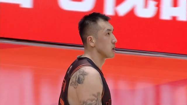 开云体育网址-山东男篮出局,上海男篮晋级半决赛,外援0分,陈林坚21分尽力了